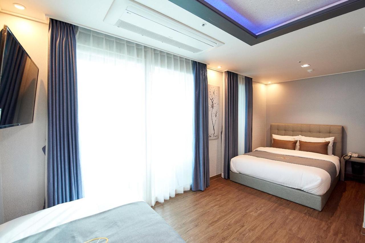 The Port Hotel Busan Exterior photo