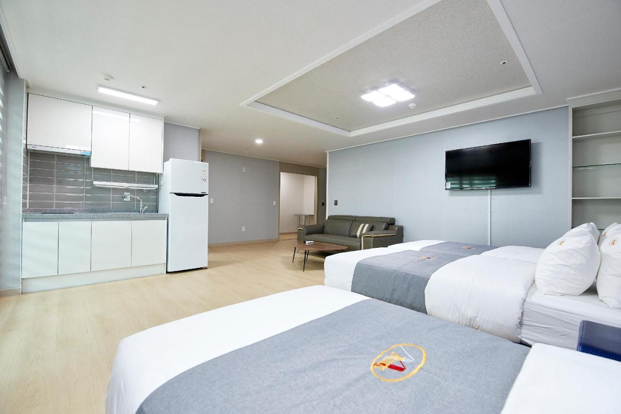 The Port Hotel Busan Exterior photo